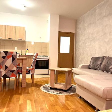 Naki Apartmani Podgorica Exterior photo